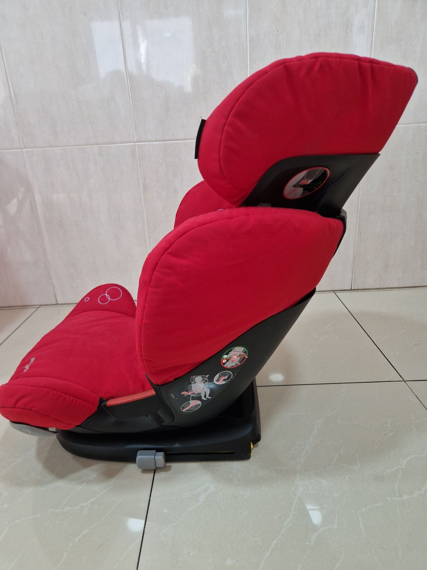 Cadeira auto bebé confort grupo 2-3 (15/36kg)