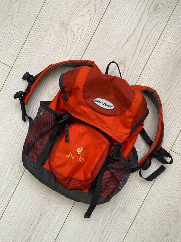 рюкзак deuter junior
size 8-10 літрів