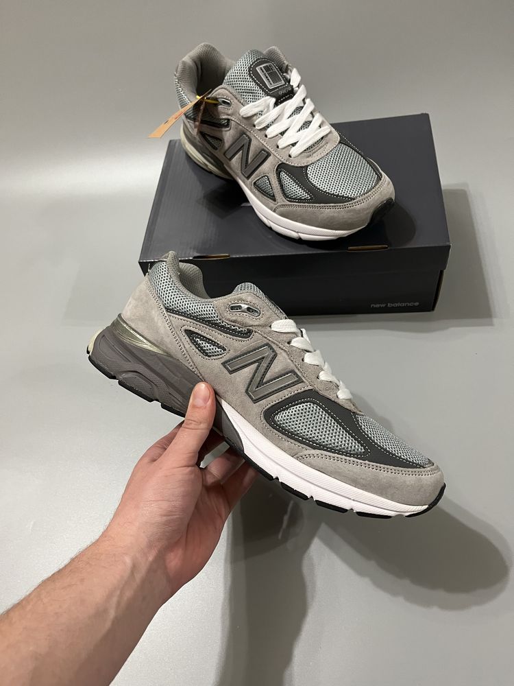 Кросівки New balance 990v4