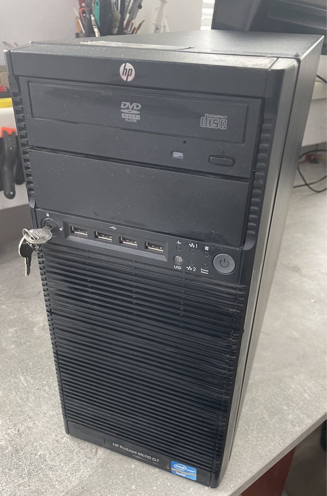 Продам сервер HP