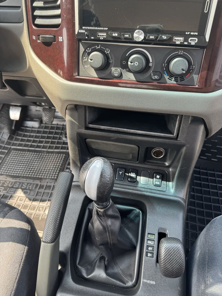 Mitsubishi Padjero Wagon 3.2D Харьков!