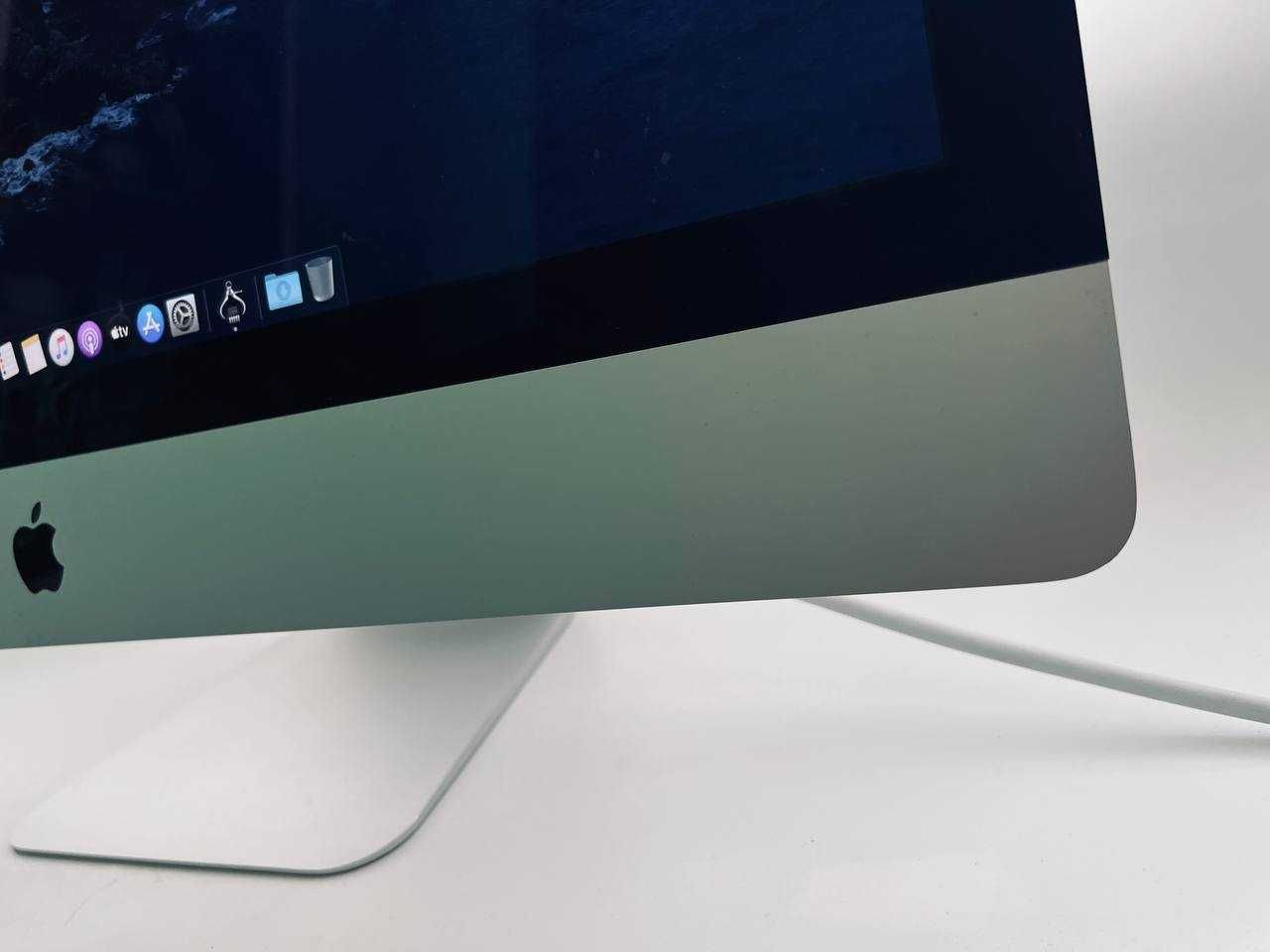 Моноблок APPLE iMac 27" Desktop 2017 Radeon Pro 575 / MNEA2