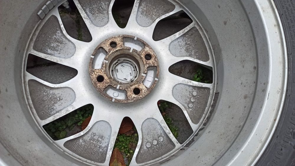 195 55 R16 ZOE Nokian Nordman RS2 диски Рено R16 195/55