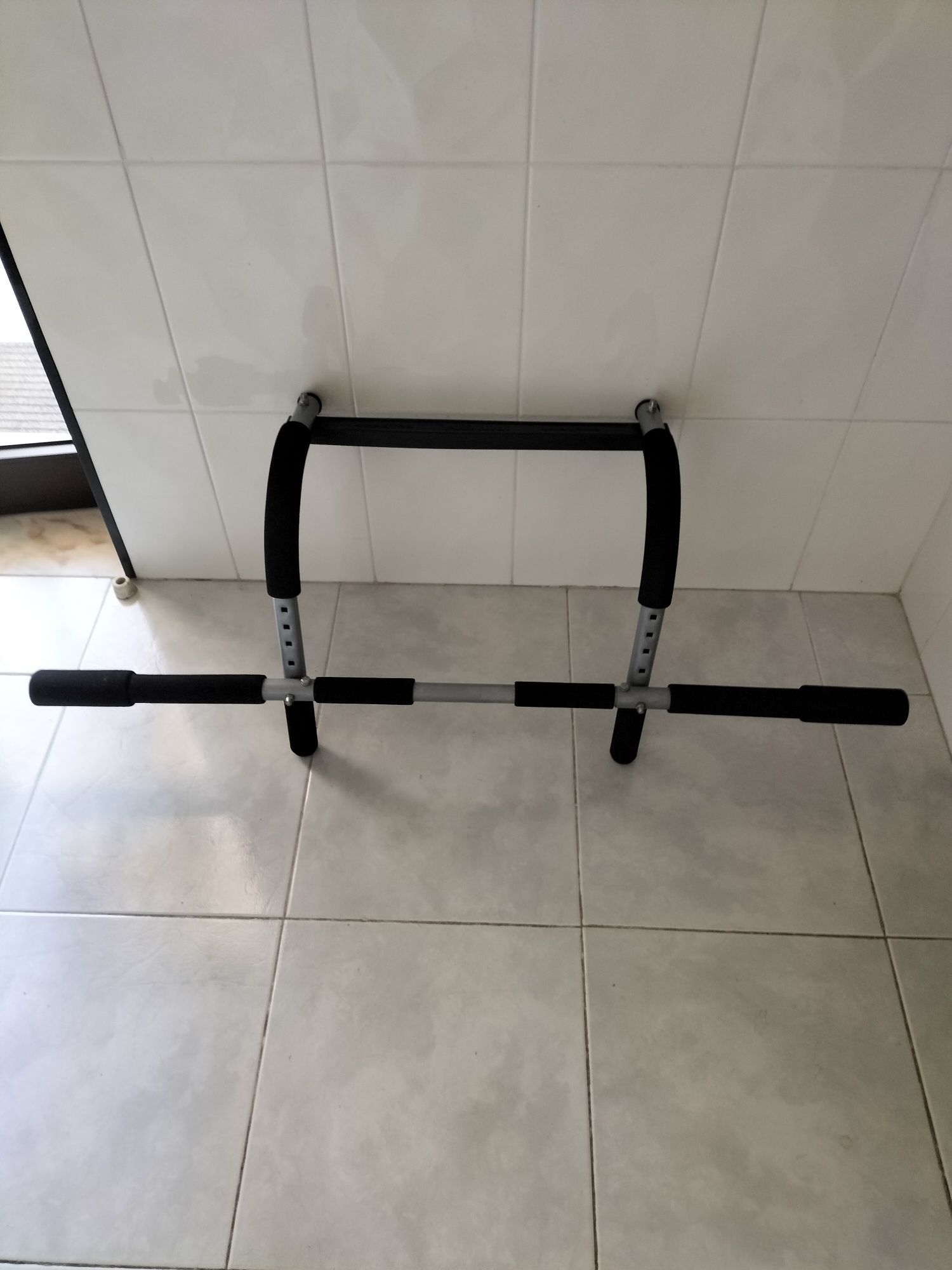 Barra de porta para elevações