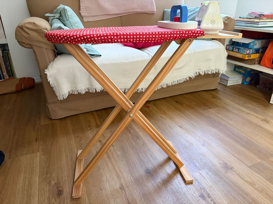 Brinquedos de madeira