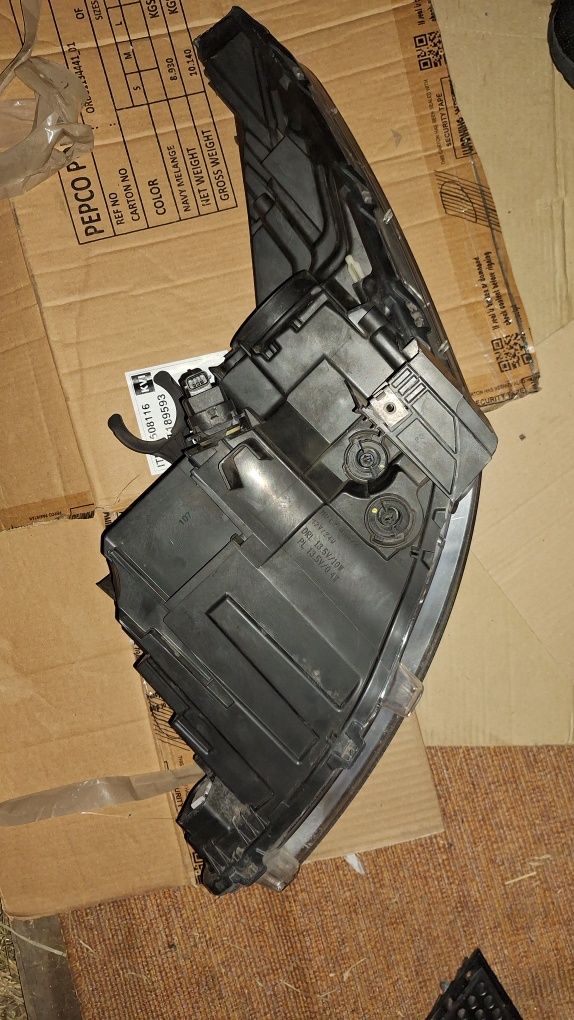 Lampa prawa Peugeot 3008 I