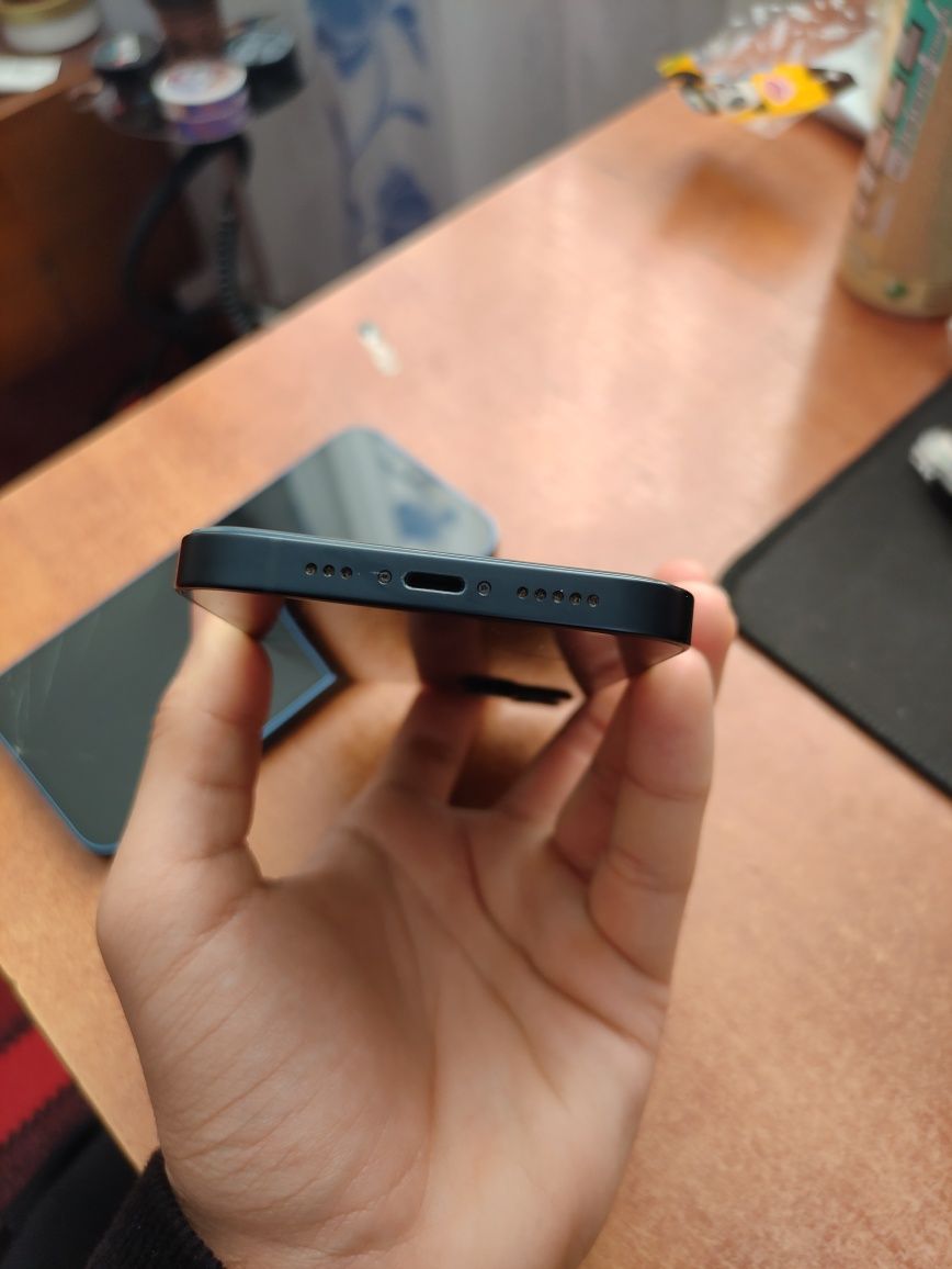 iPhone 13 256Gb, на запчастини