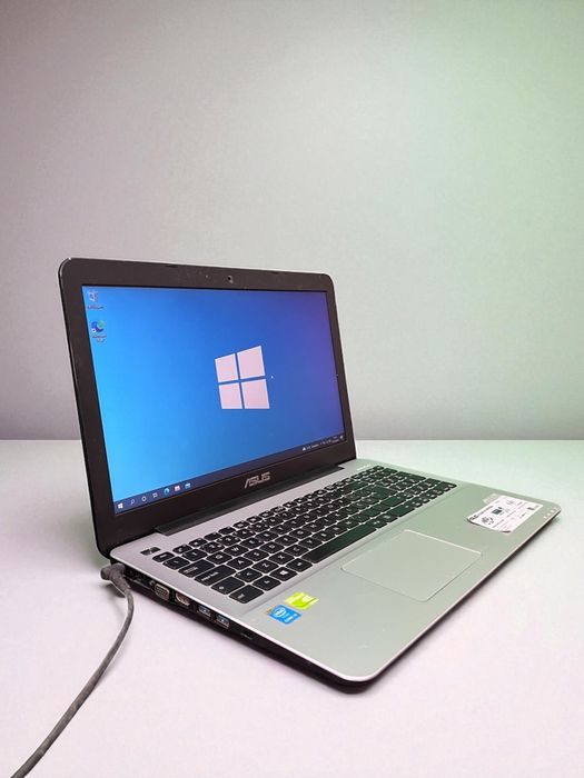 Asus X5554 - Intel Core i5 - Nvidia Geforce - Precisar trocar palmrest