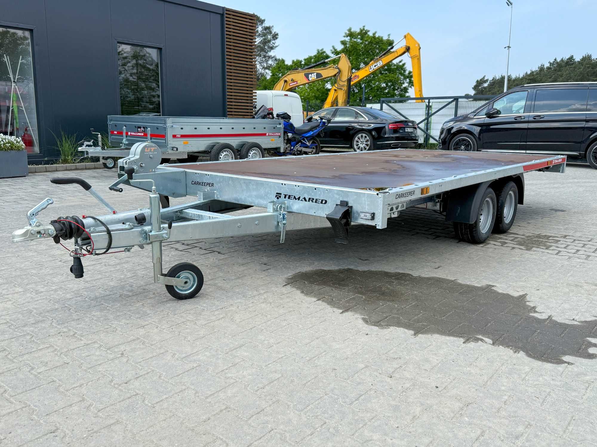 Laweta uchylna TEMARED 405x210 3T przyczepa platforma CARKEEPER 4020/2