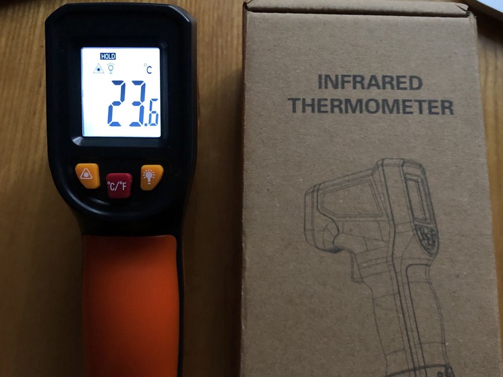 Цифровой инфракрасный термометр-50 ~ 600 °C