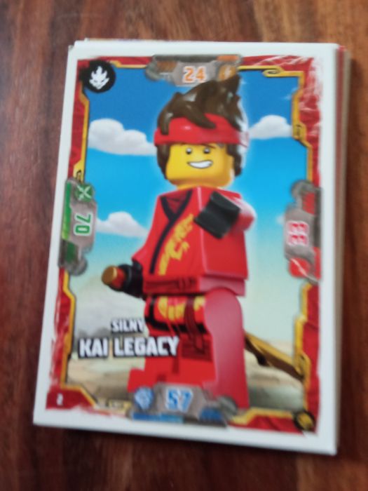 Karty Ninjago kolekcjonerskie