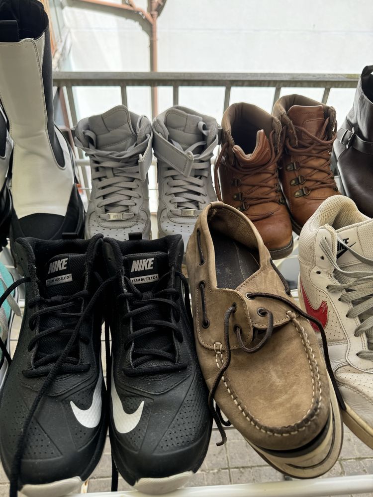 Sapatilhas Nike/Converse/Vans e Botas Variadas e Sapatos Suits