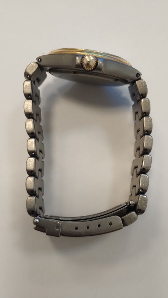 Годинник Tissot Titanium