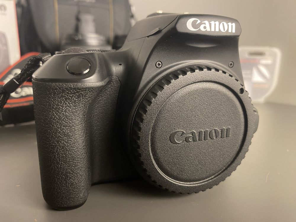 Canon EOS 250D Cały Zestaw
