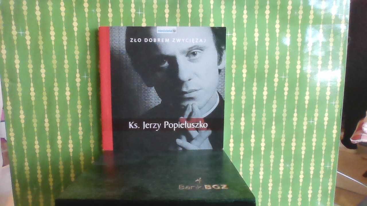 Moneta + dukat + biografia Jerzego Popiełuszki kapelana Solidarności