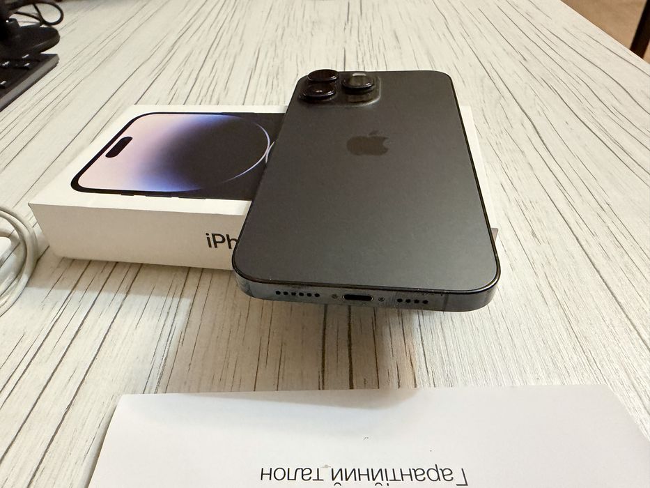 Айфон 14 PRO MAX 256Gb. в стані як новий м. Шулявська