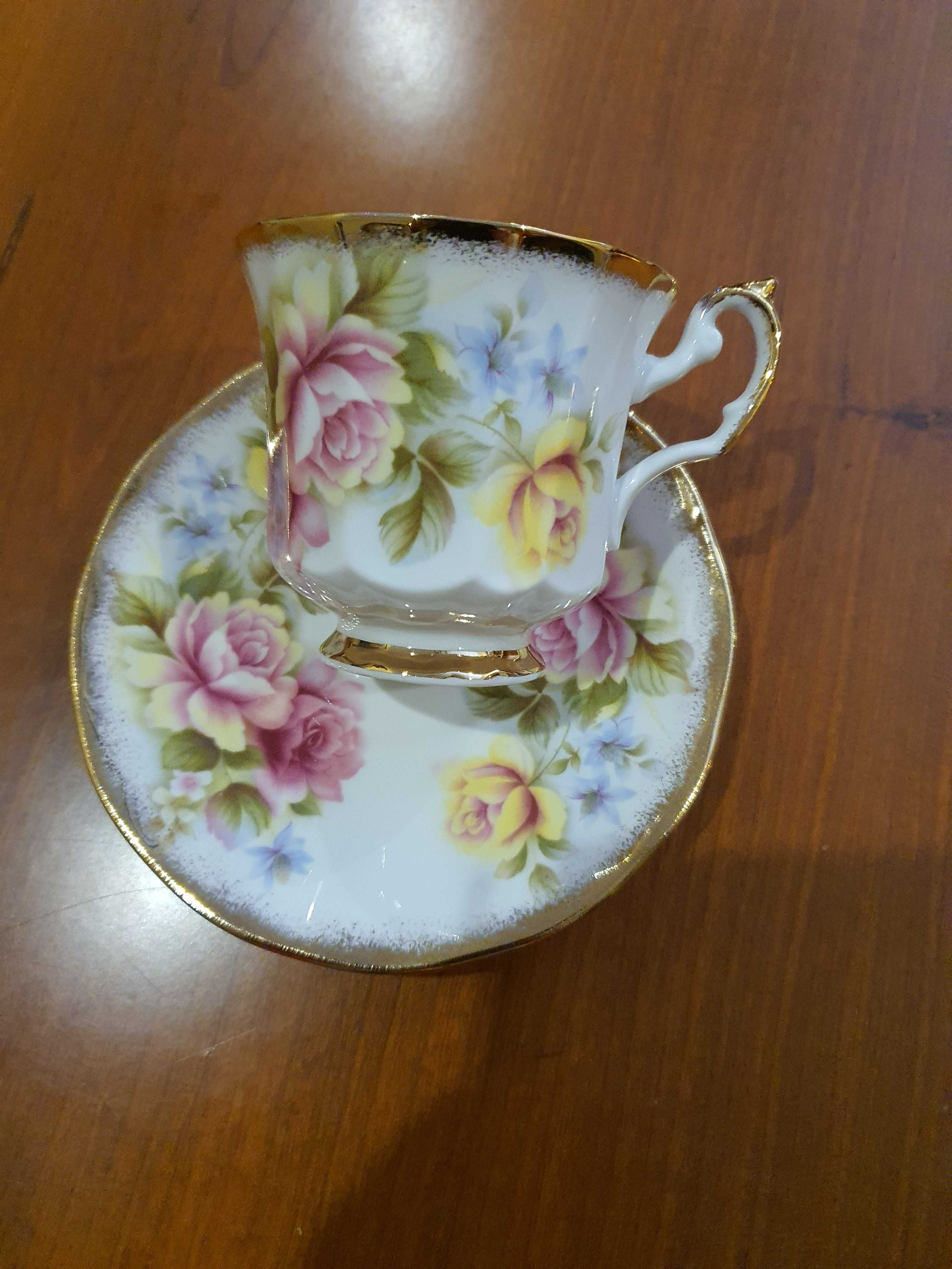 Chávena de chá – Jacobean – Elizabethan Stafforshire