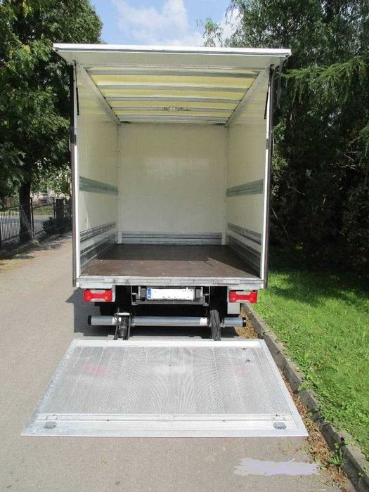 Przeprowadzki Płock – Auto z Windą | Szybko i Profesjonalnie!
