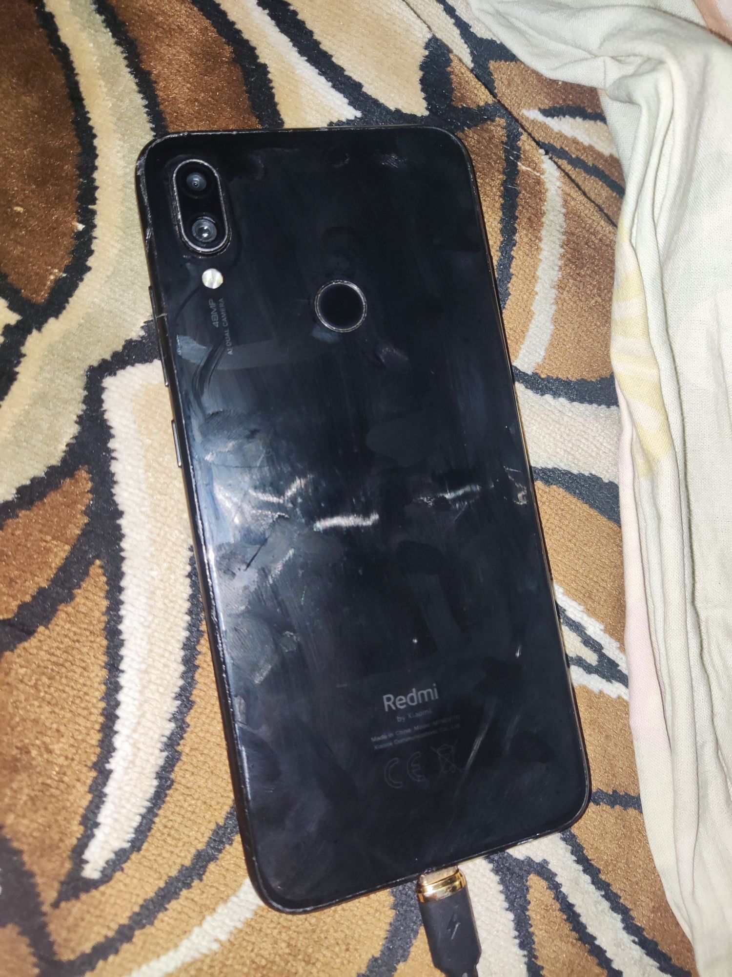 Продам Redmi note 7