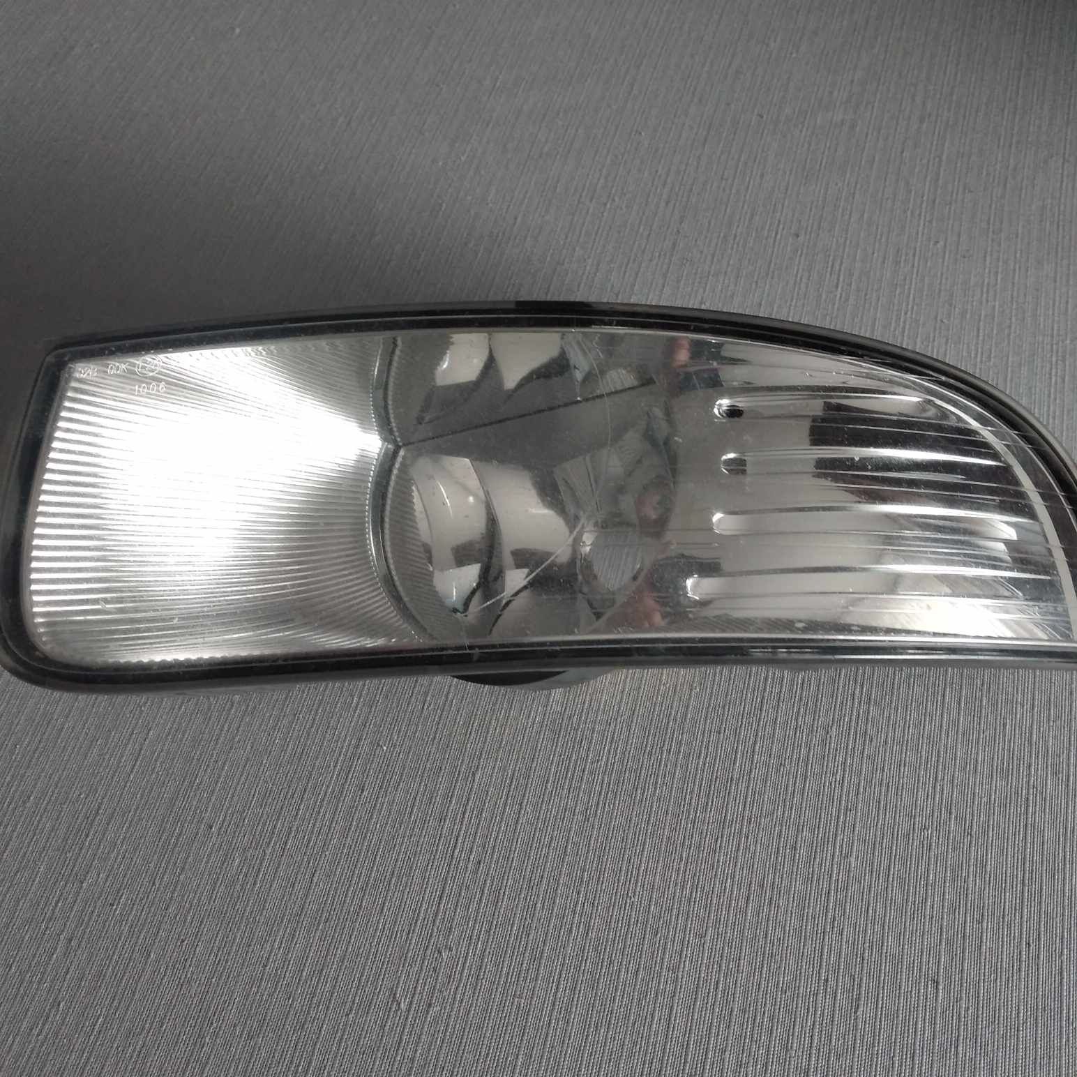 Halogen przeciwmgielnych skoda superb2