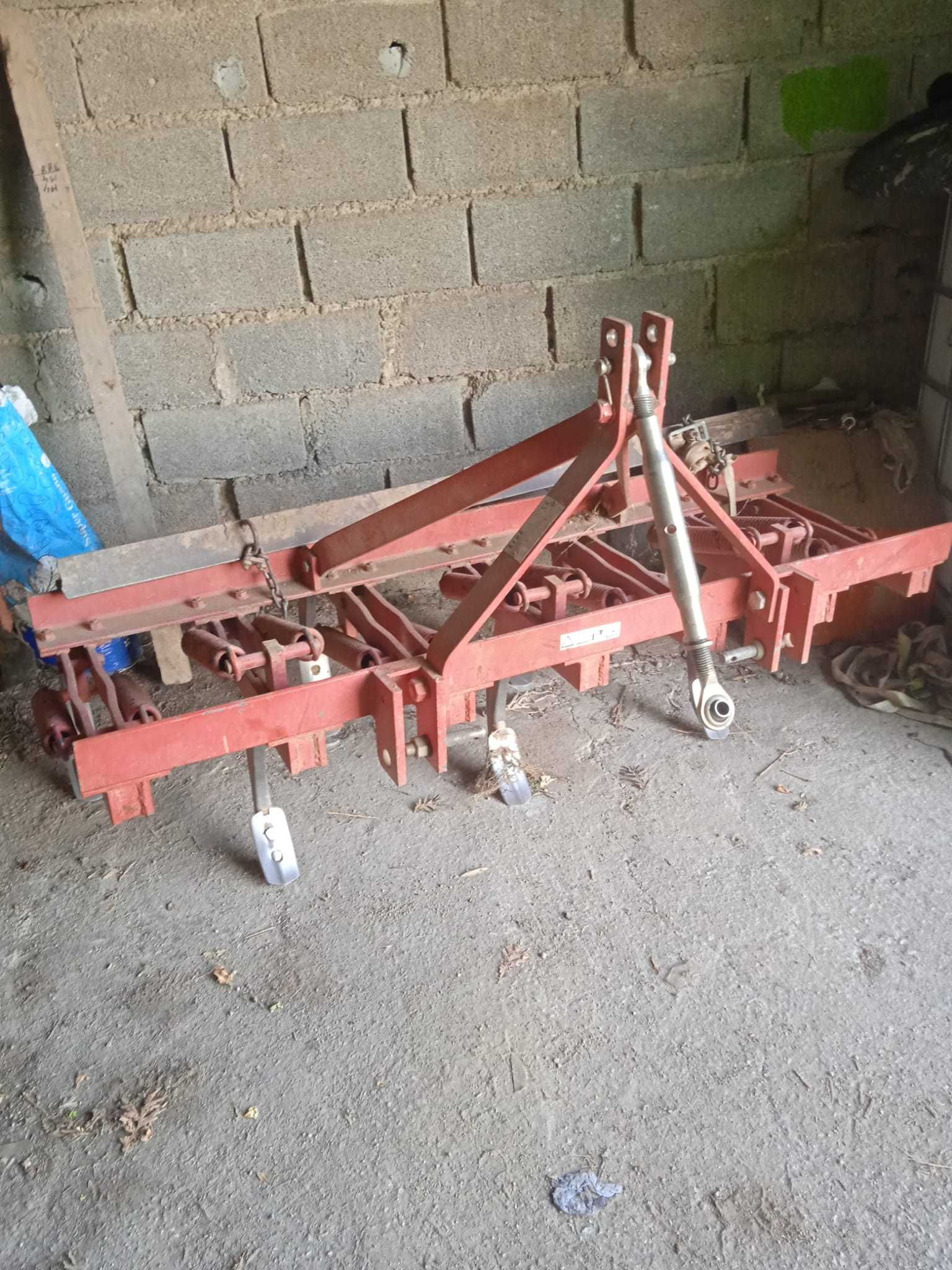 Trator SHIBAURA Excelente