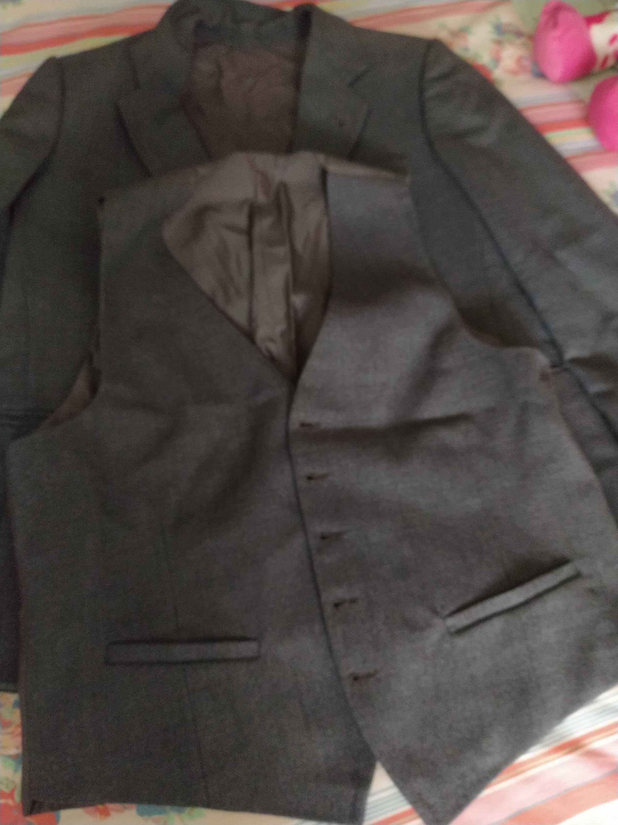 Blazer inverno p/homem cinza escuro + Colete tam.L = 50