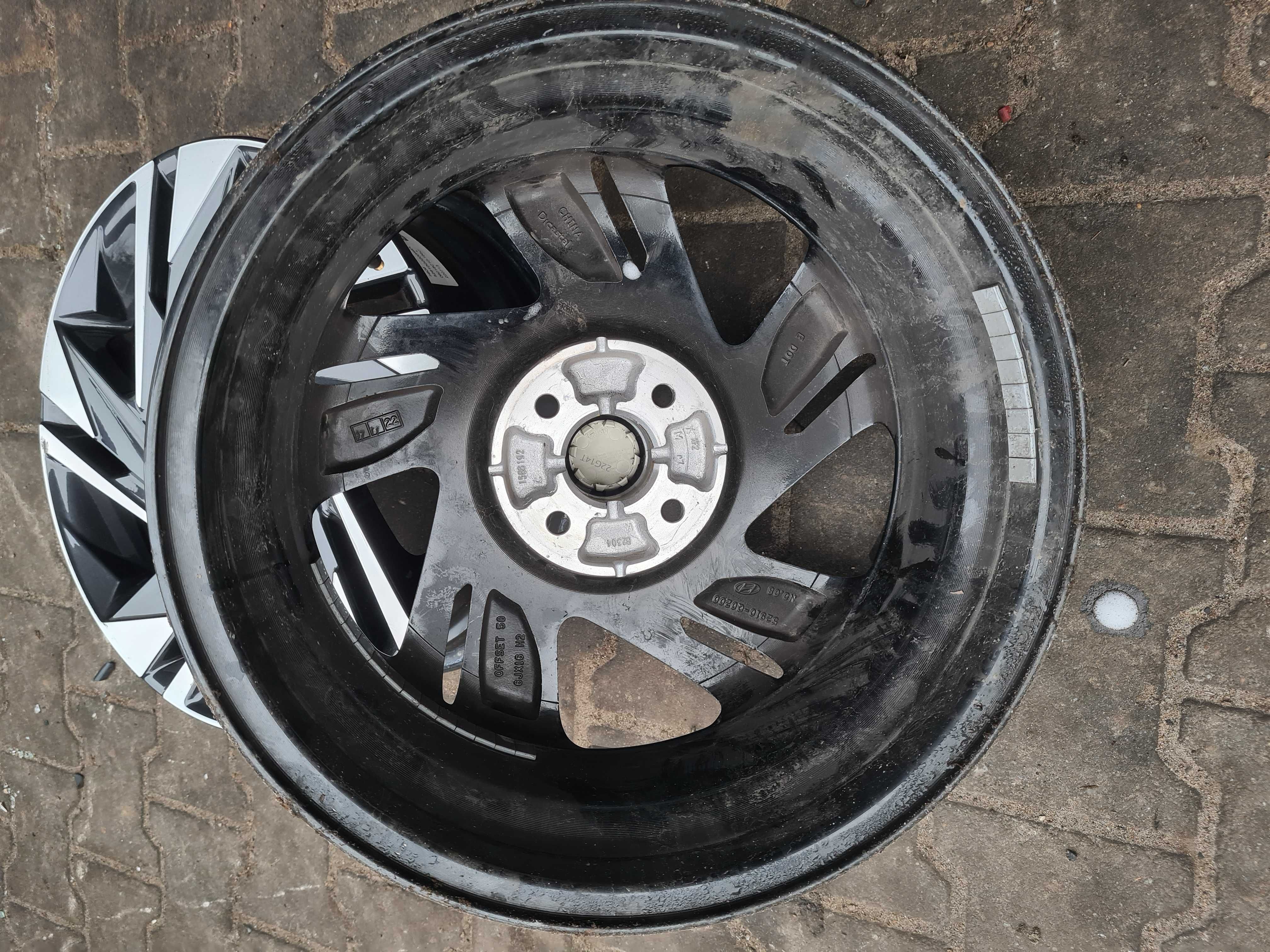 Hyundai I20 1.0i T-GDI 22r felga aluminiowa 6J x 16 H2