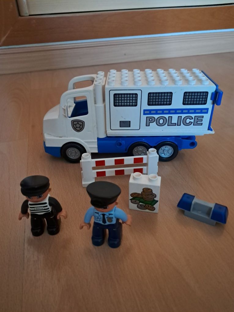 Camião polícia - lego duplo