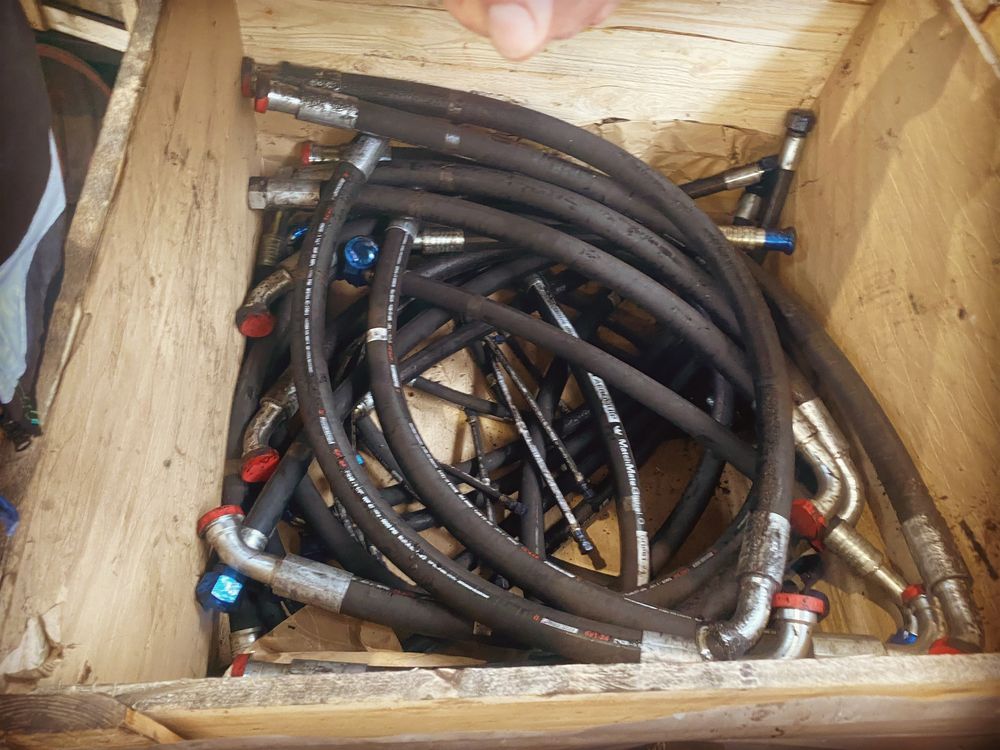 Mobilne zakuwanie węży hydraulicznych, wężę hydrauliczne