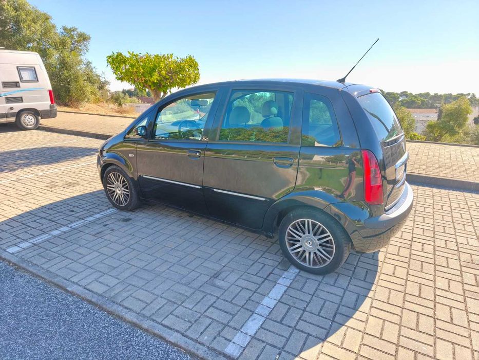 Lancia Musa Caixa Automática 1.3 16V M-jet Oro Executive