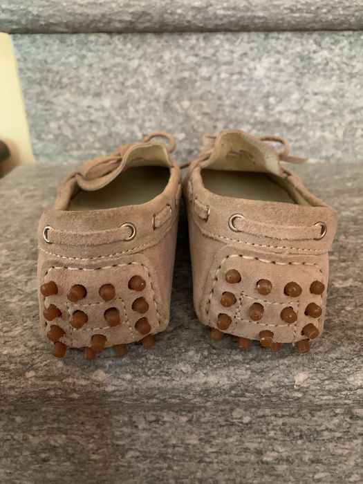 Zamszowe mokasyny Tod’s rozmiar 36