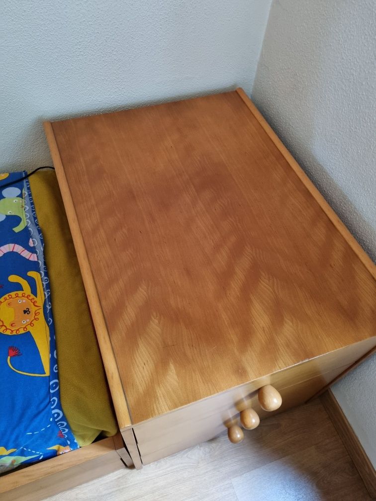 Cama solteiro com gavetas colchão Ikea