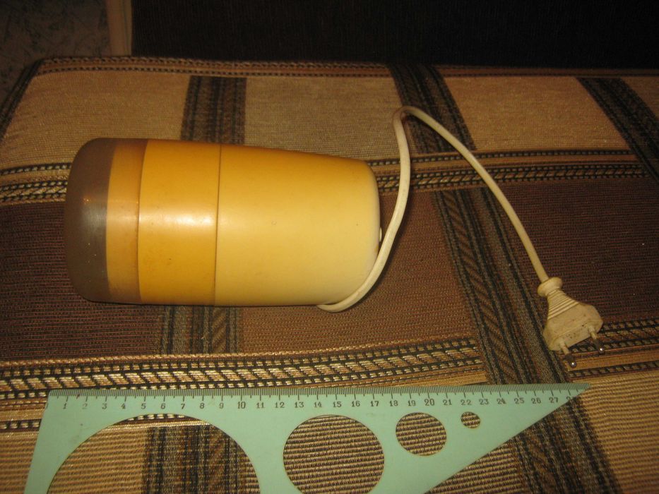 Кофемолка Saturn.Рабочая.