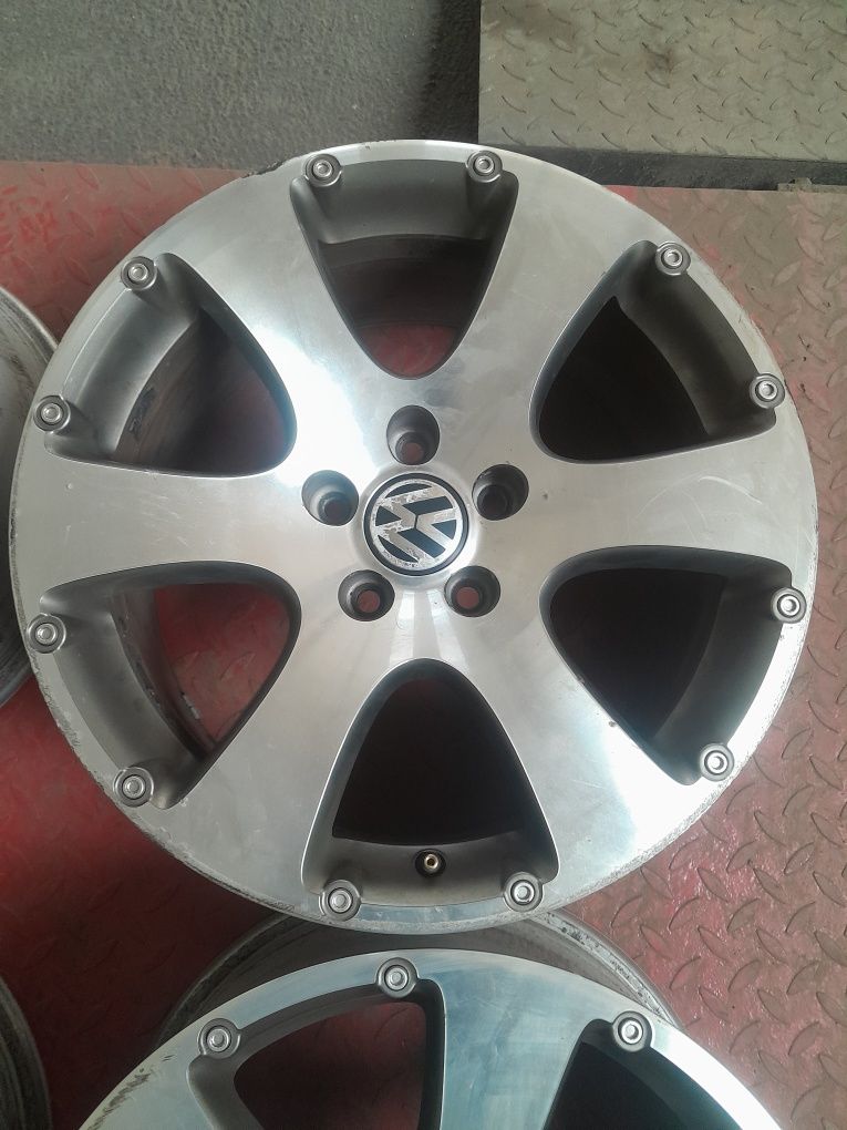 Felgi aluminiowe 17 felga 5x112 vw audi skoda