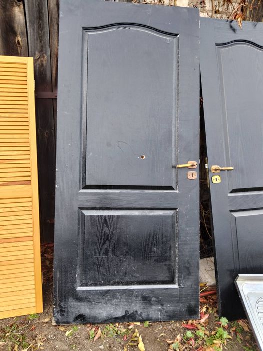 Sprzedam drzwi kaloryfery