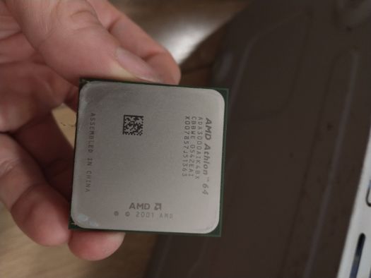 Procesor AMD Athlon 64 3000+ 3200+, 1800, 2000, 2200 MHz, socket 939