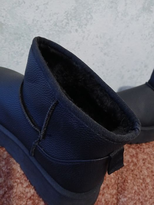 Нові жіночі зимові угги ботінки