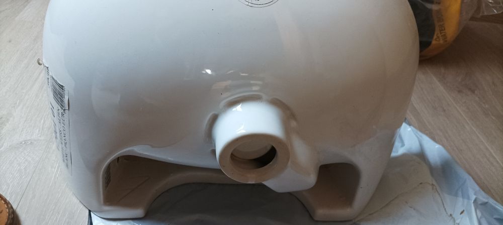 Umywalka Ideal Standard wisząca 50 cm