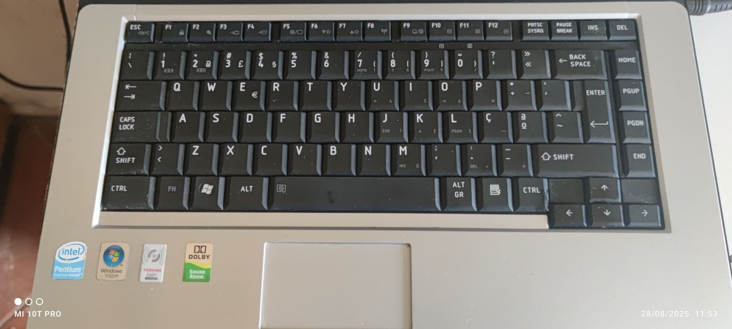 Portátil Toshiba satélite A200, Windows 10/ 120Gg SSD/ 4Gg RAM.