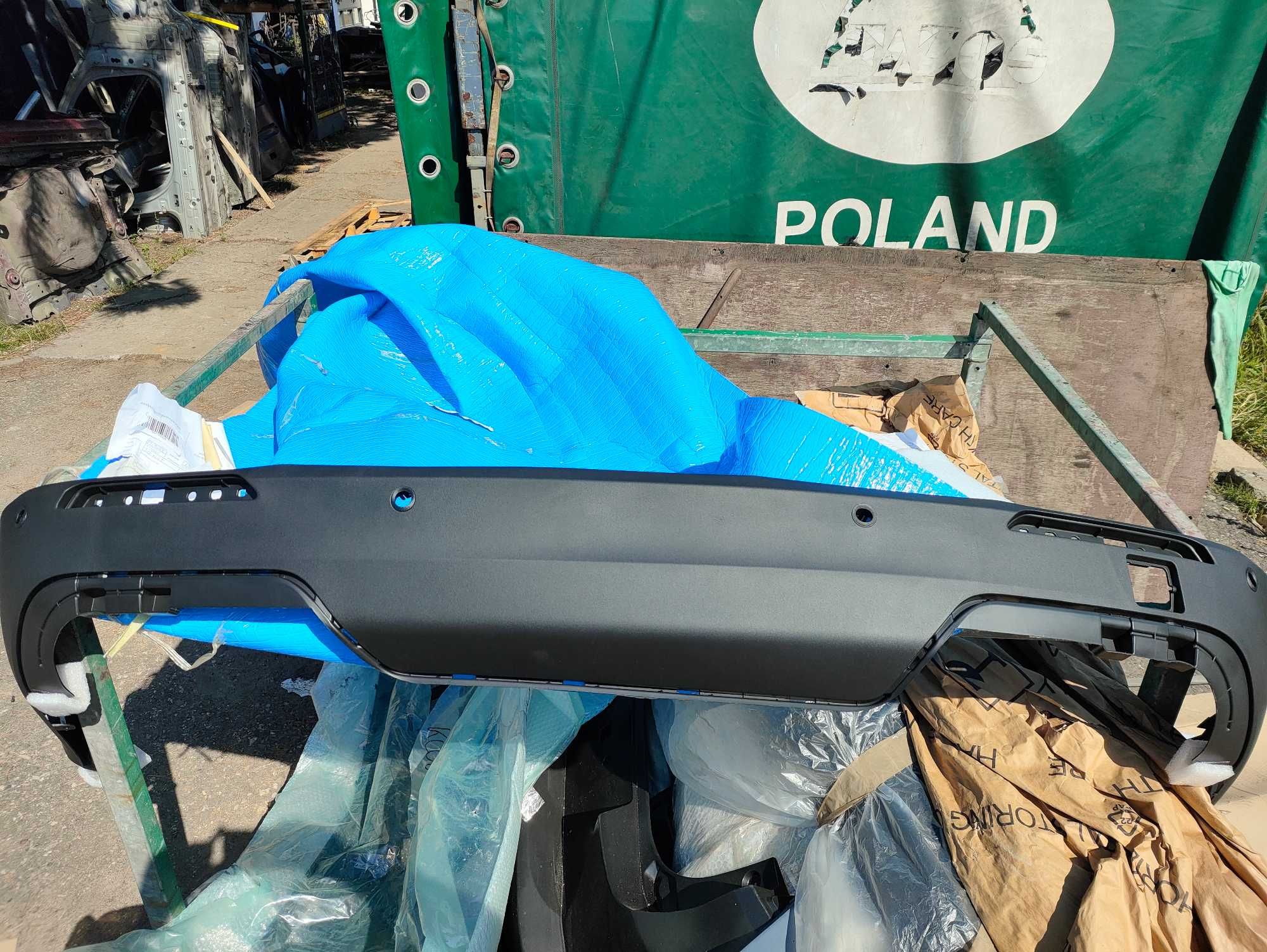 Zderzak dokładka spoiler zderzaka tył tylny Ford Explorer 20- OE NOWA