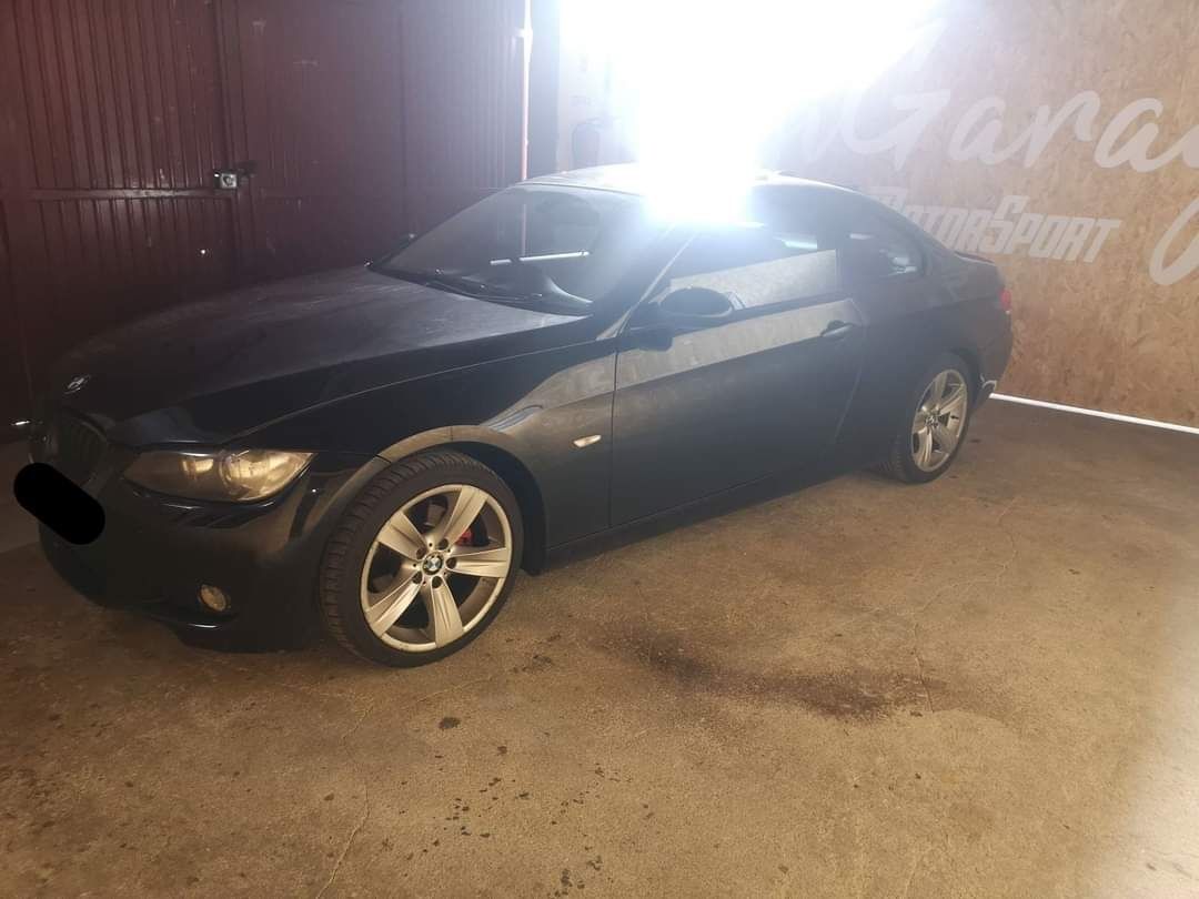 BMW E92 320d Pack M _ Para Peças