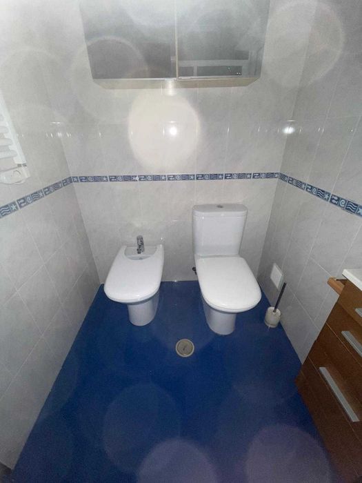 Móvel de casa de banho com pia sanindusa + sanita + bidé