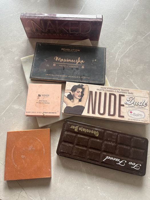 Too faced chocolate bar #urbay decay cherry #aa wings the balm nude