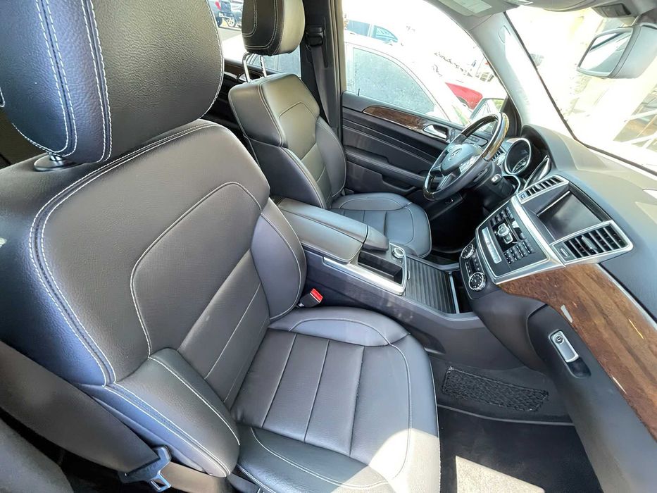 Mercedes-Benz M-Class ML 350 BlueTEC      2013