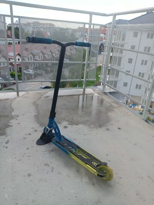 Hulajnoga Madd Gear