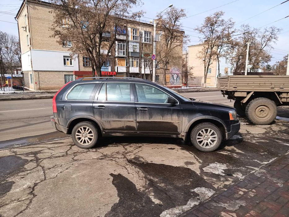 Volvo xc90 2.4 дизель  2005 года