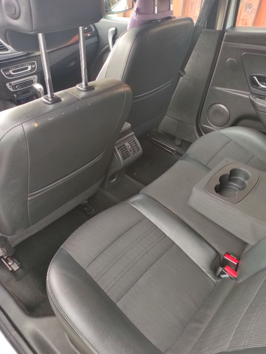 Рено Меган 3 (Renault Megan 3 FL3) 1,5 dci 2014 автомат