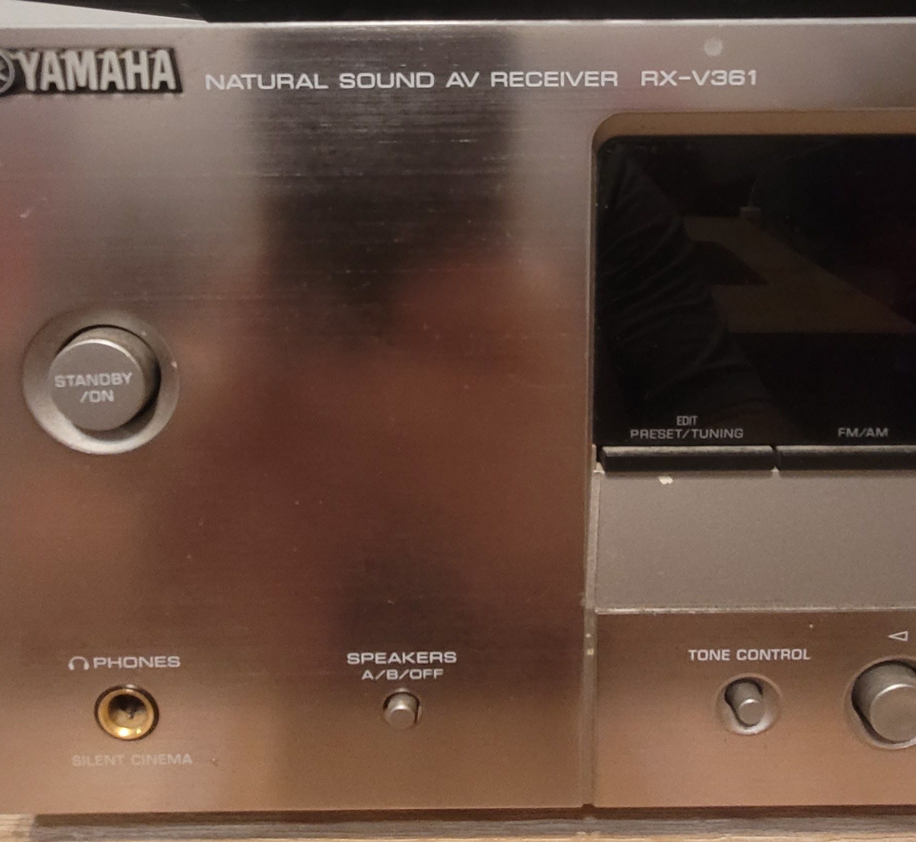 Amplituner Yamaha rx-v361