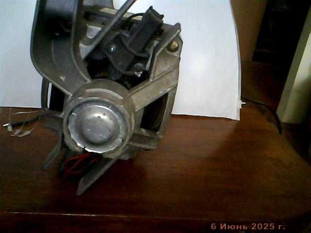 двигун пральноі машини Siemens Bosch