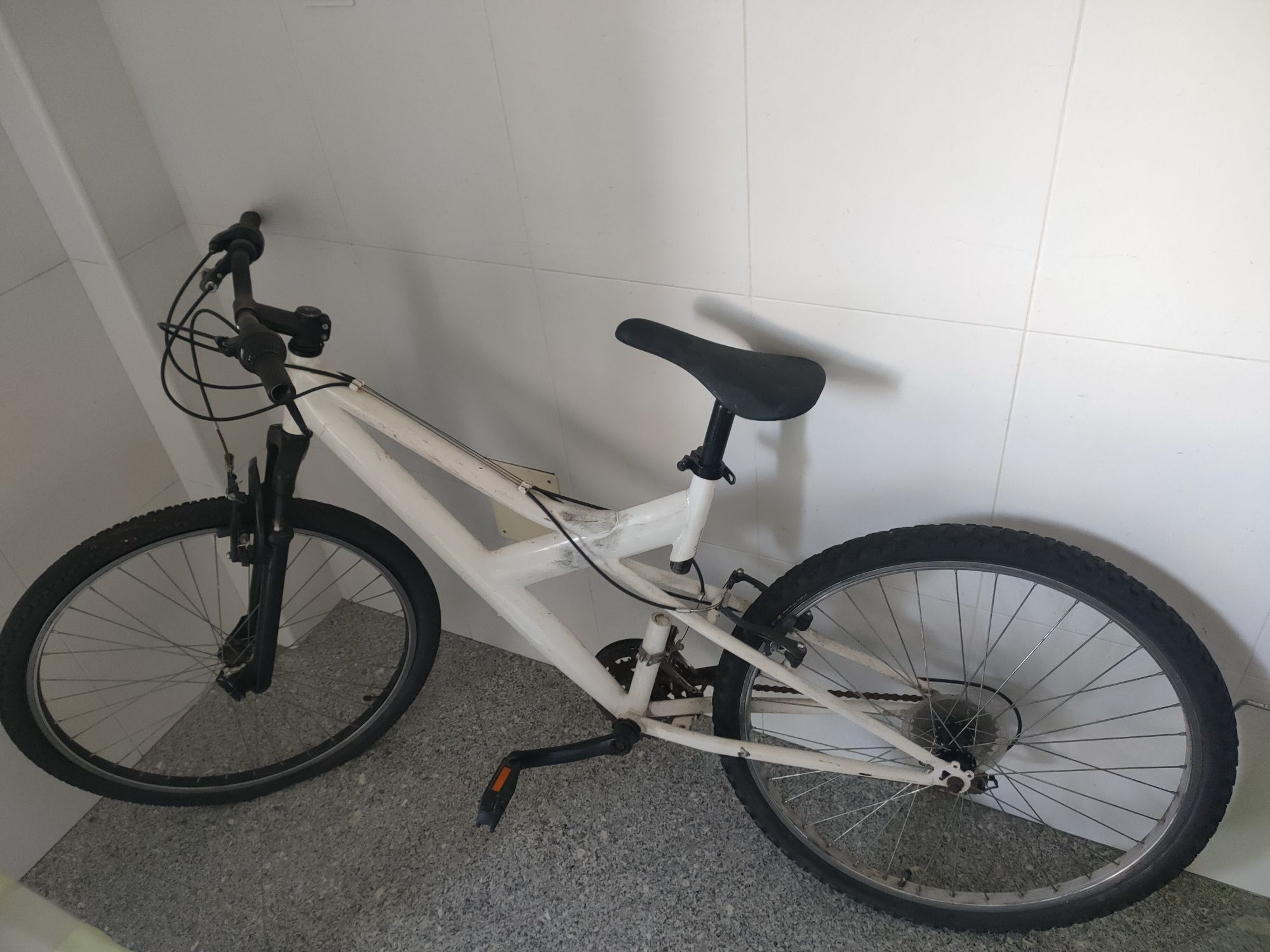 Vendo bicicleta usada